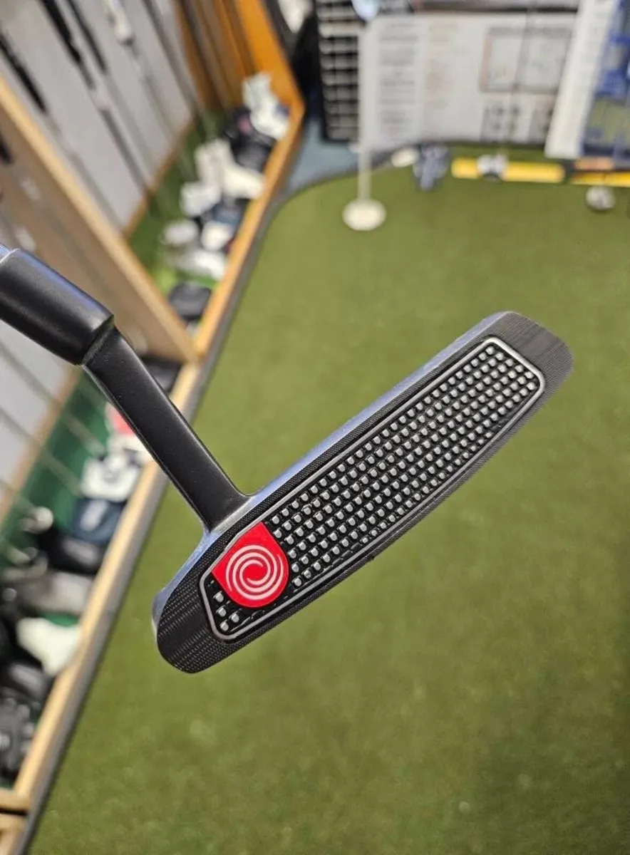 Left Hand Odyssey Oworks Black 1 Putter - Image 3