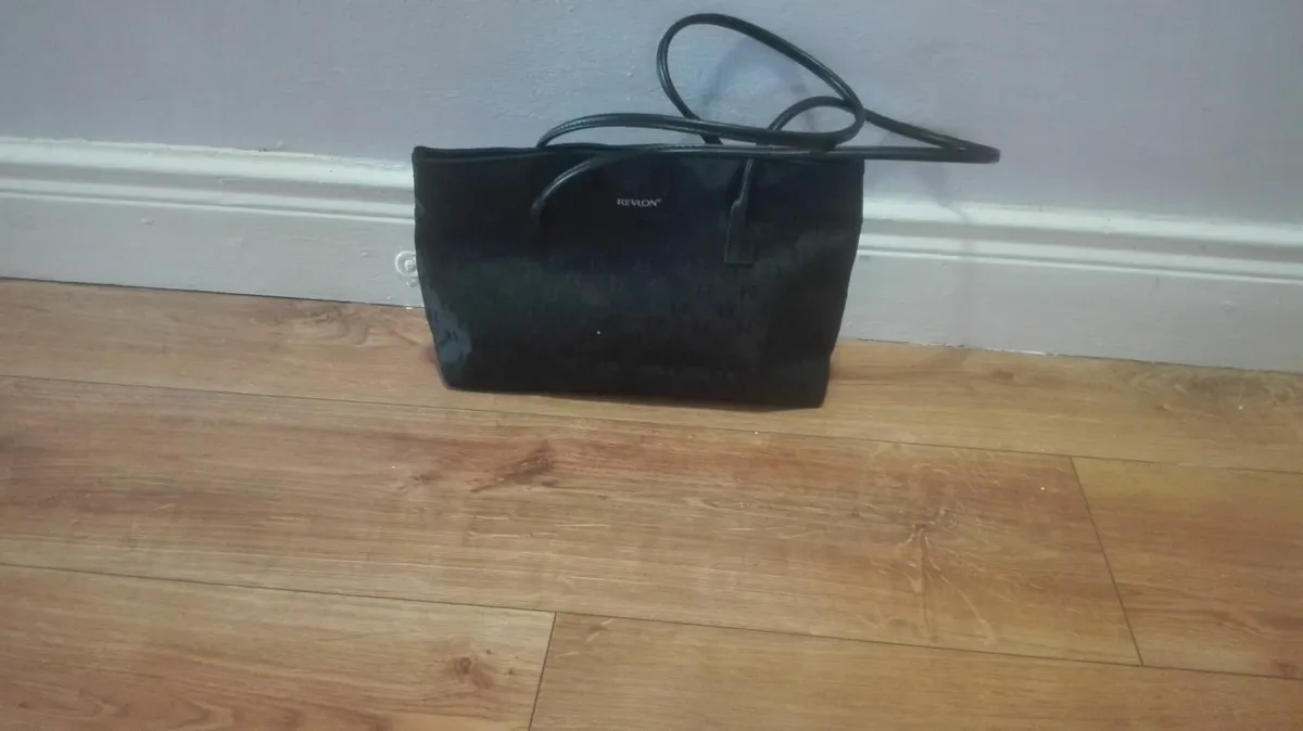 Black Revlon  handbag - Image 2