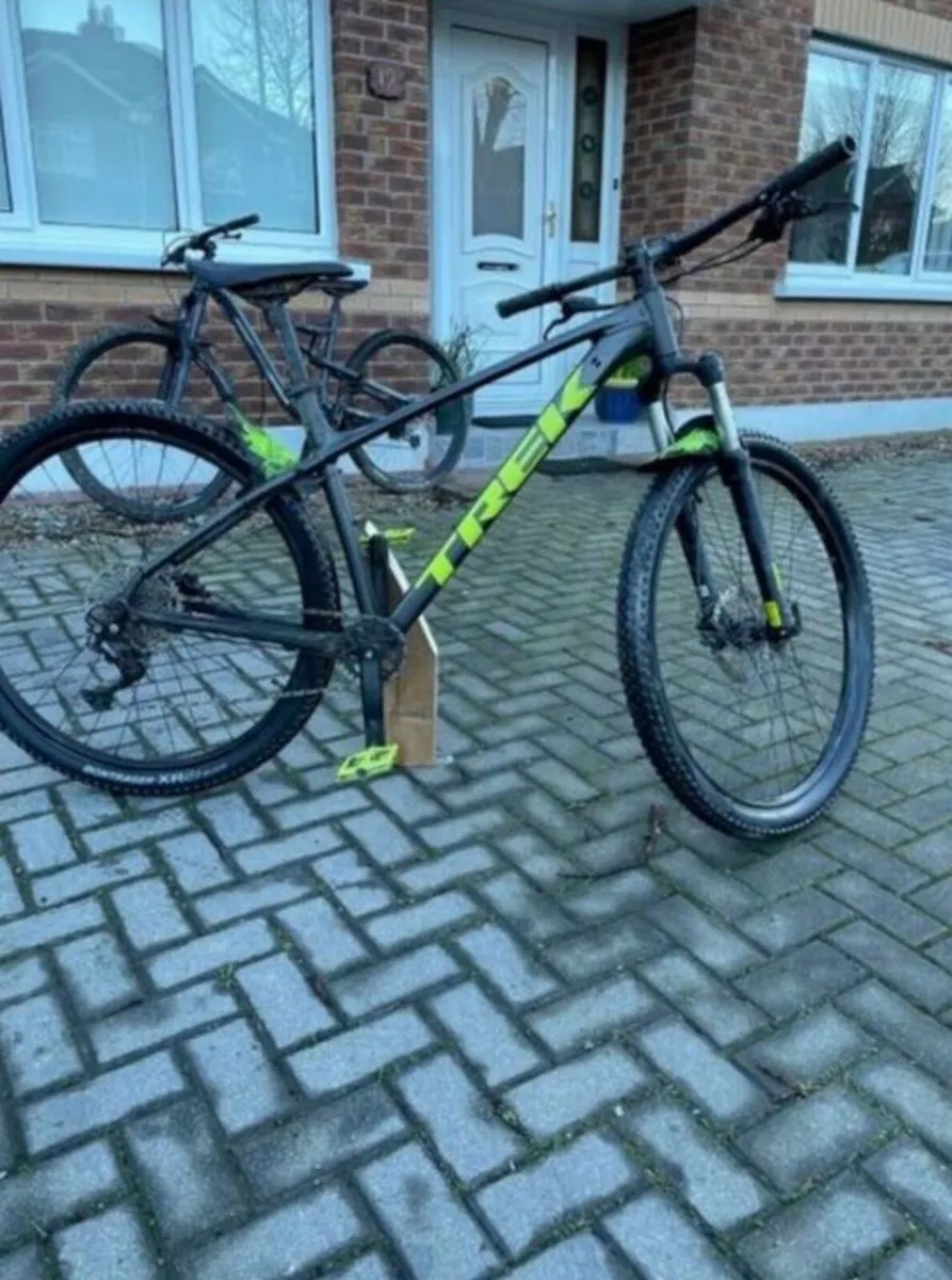 Trek Marlin 6 NEED GONE BEFORE JUNE 9 - Image 3