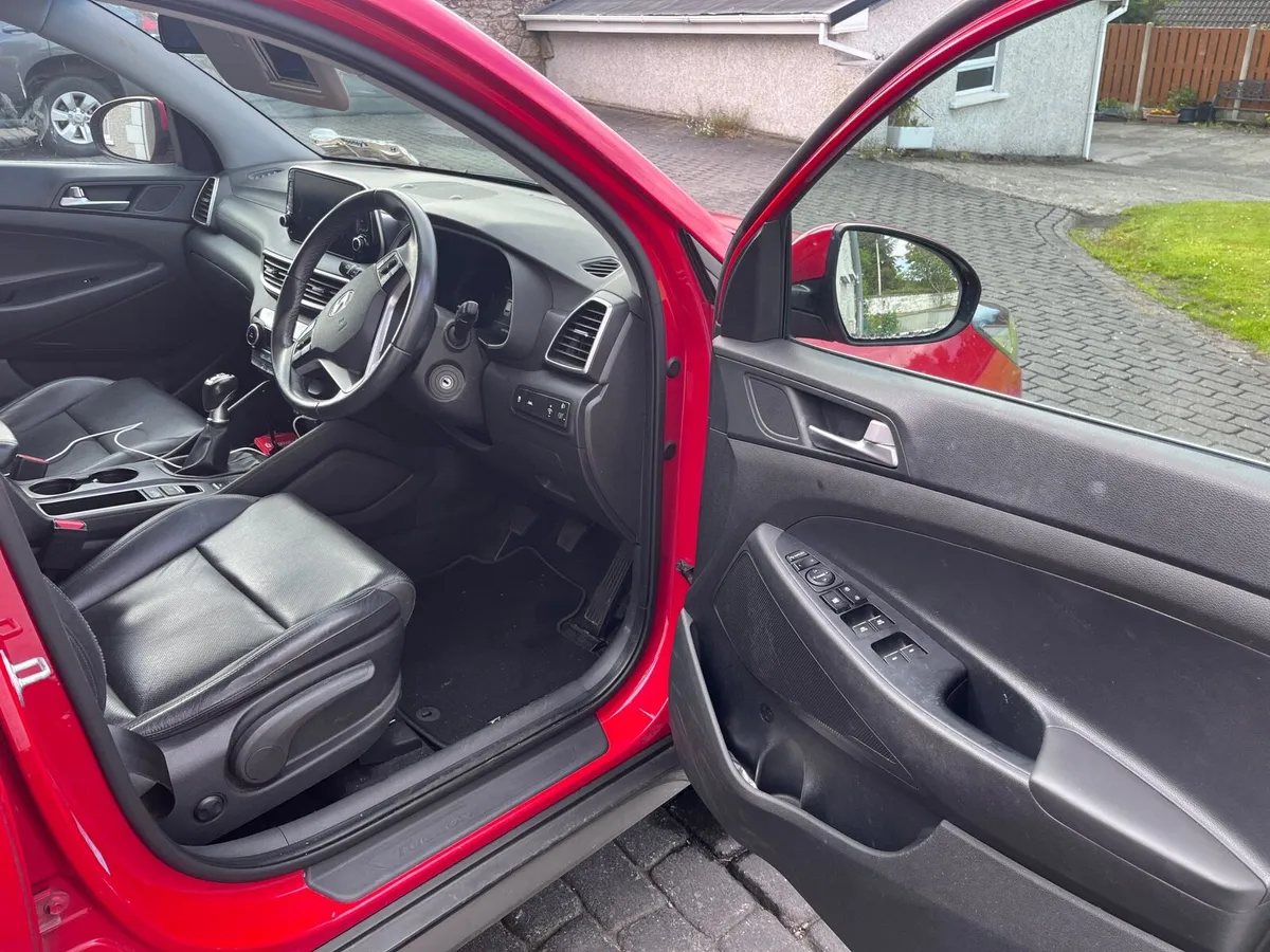 Hyundai Tuscon Executive Plus - Image 3