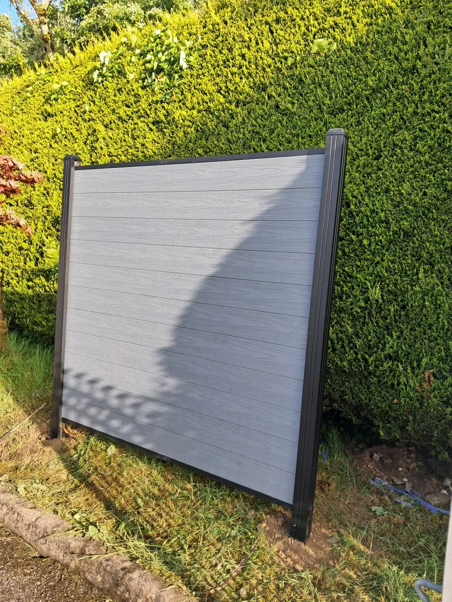 Composite panel fencing - Image 3
