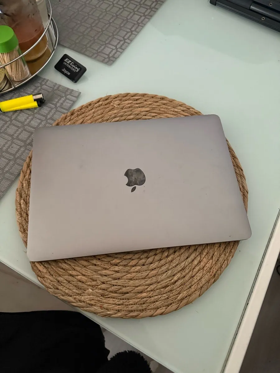 MacBook Air 2019’ - Image 1