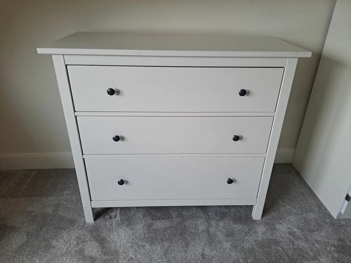 Hemnes Chest of Drawers - Image 1