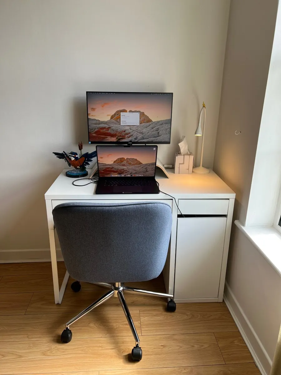 IKEA MICKE desk in white - Image 1