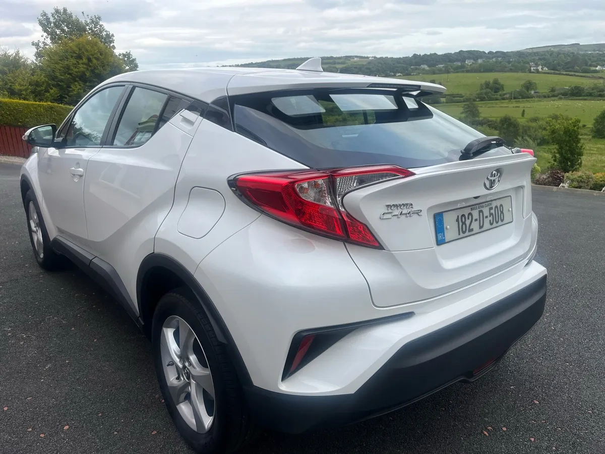 2018 Toyota CHR Luna 1.2T petrol - Image 4