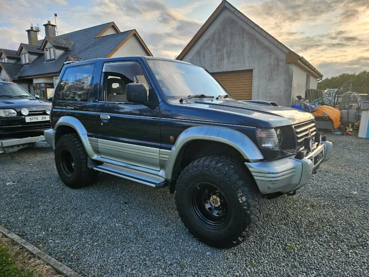 MITSUBISHI PAJERO 2.8 SWB - Image 2