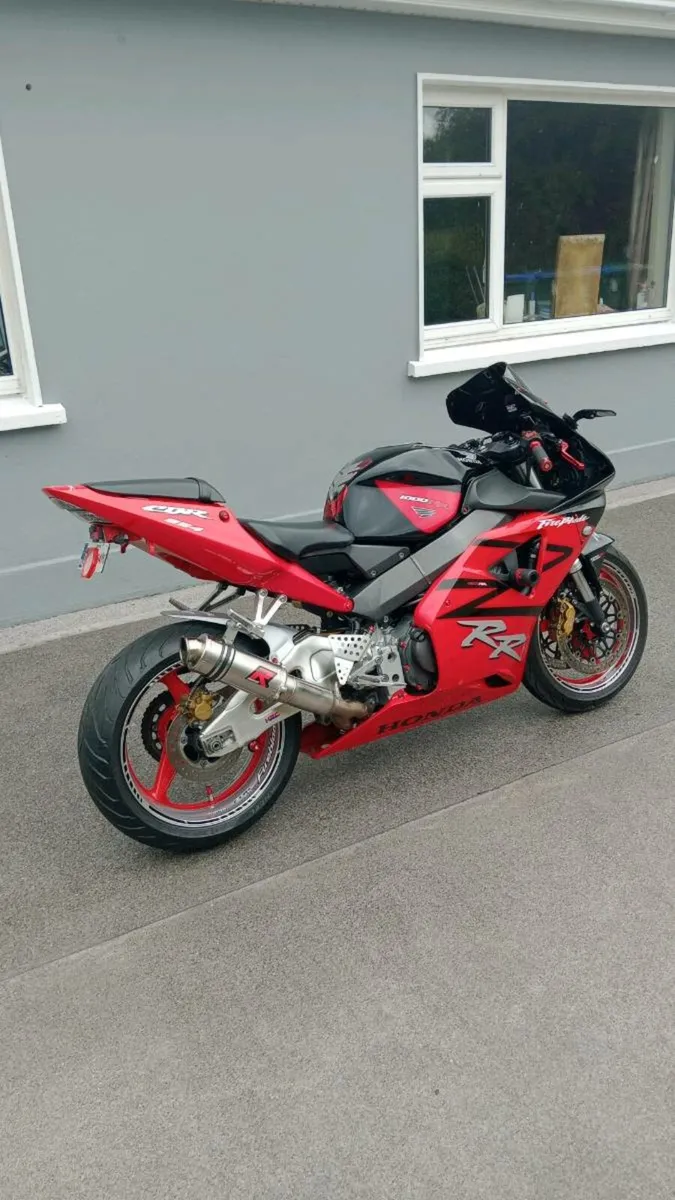 Honda Fireblade 954 - Image 1