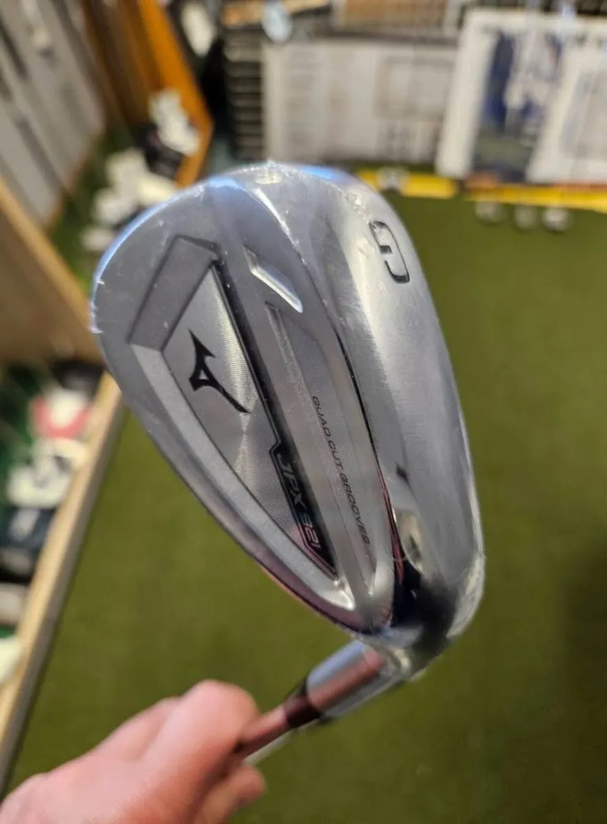 Brand New Mizuno Jpx921 - Image 2