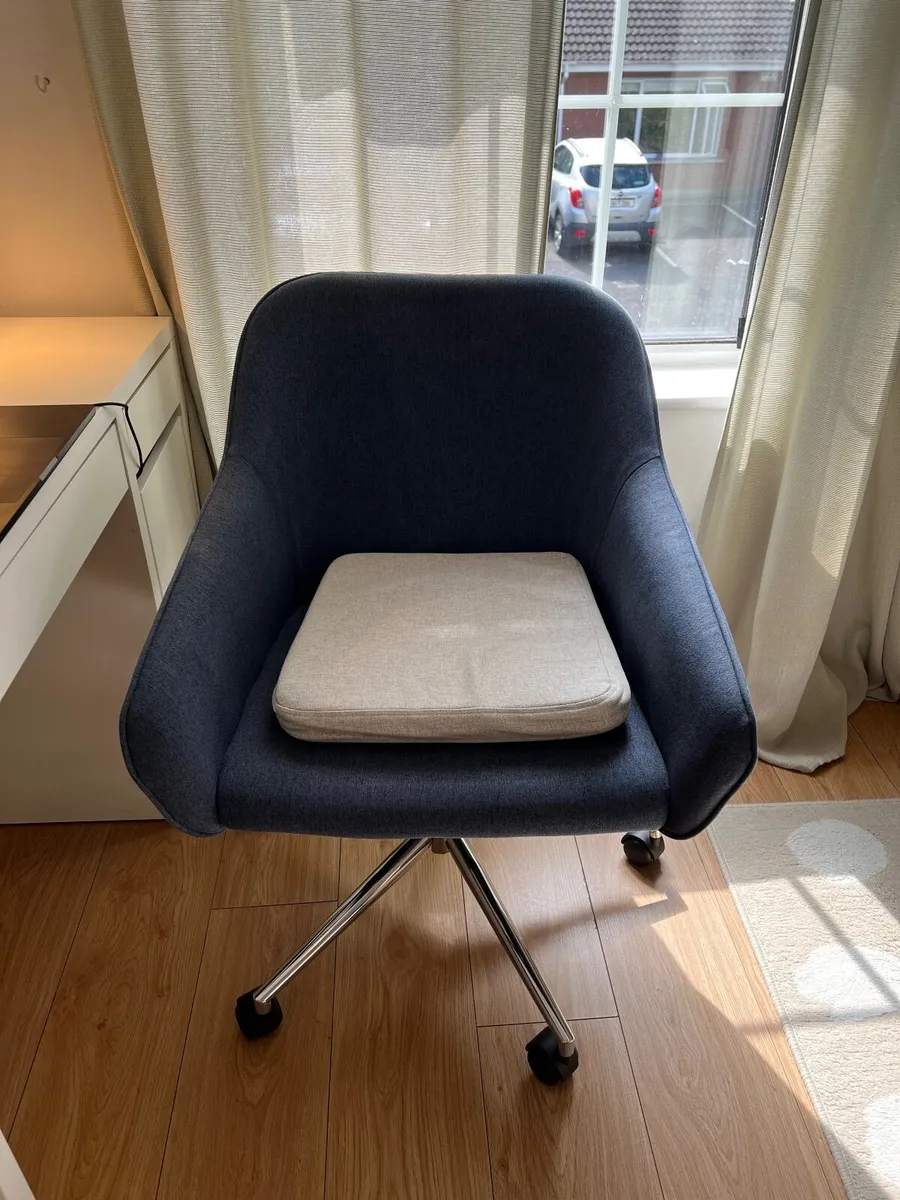 Arvor Dark blue Linen effect Office chair - Image 1