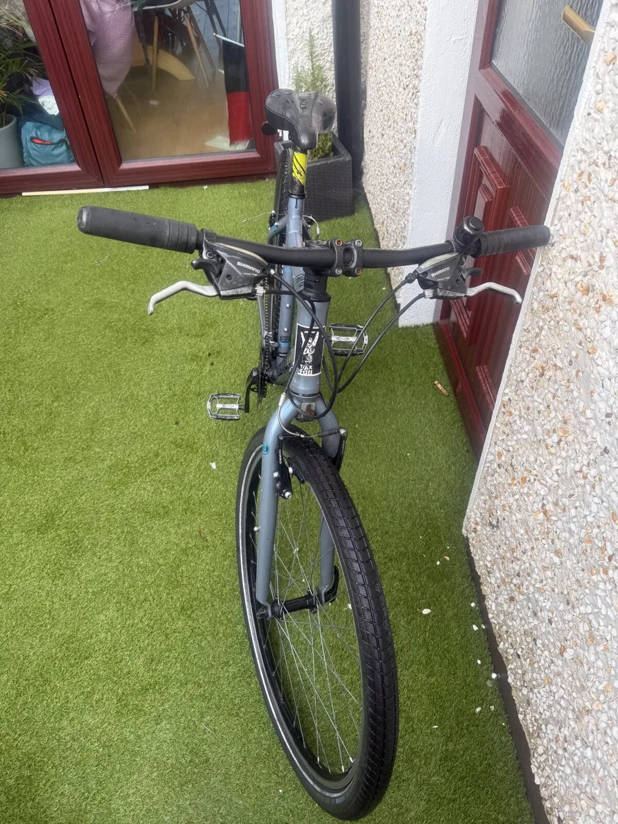 Mountain Bike - Image 2