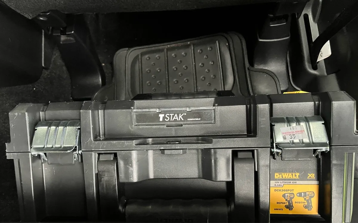 DeWalt box - Image 4
