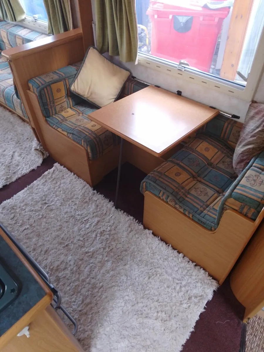 4 berth elddis caravan - Image 3