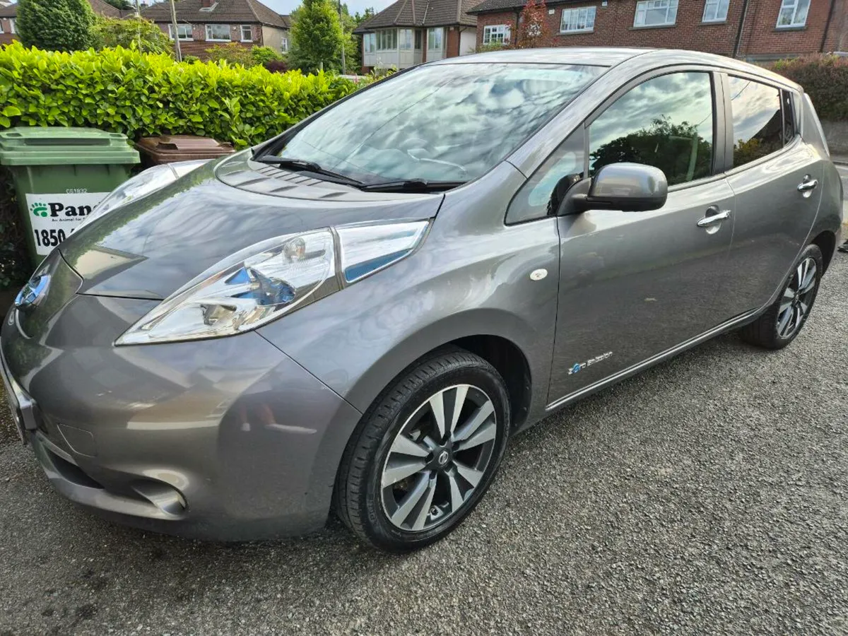 162 Nissan Leaf Tekna - Great Condition - Image 2