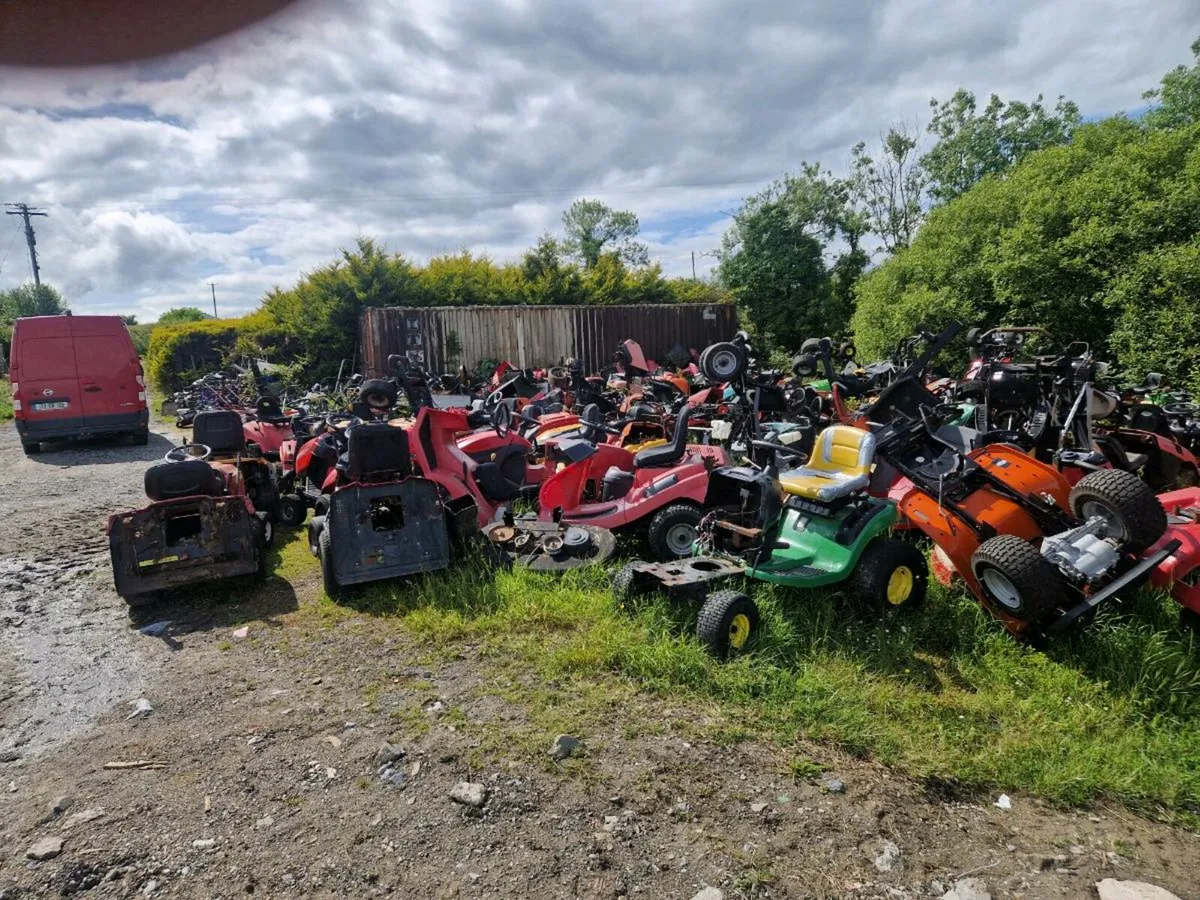 Lawnmowers parts for sale - Image 4