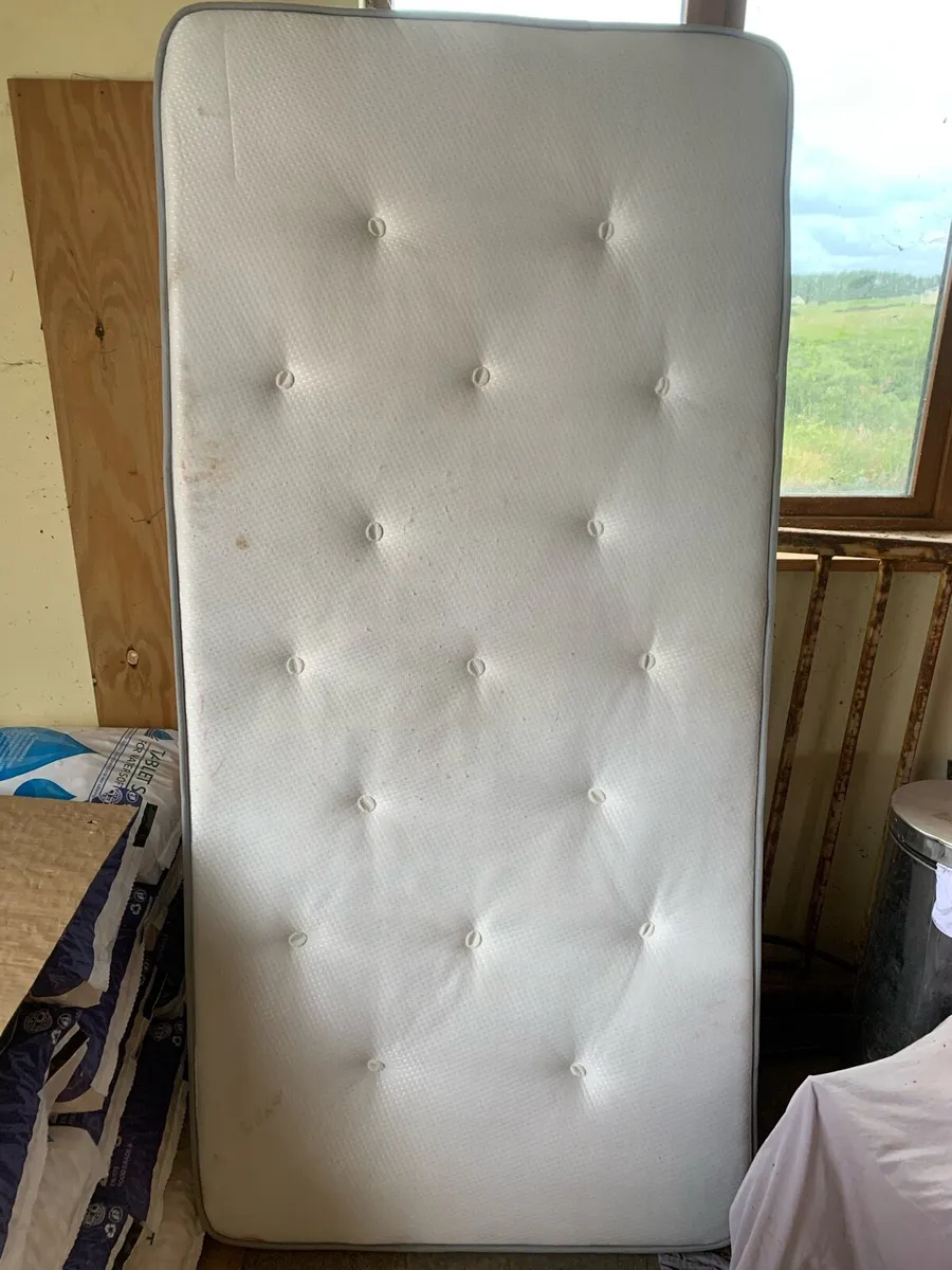 Drawers Shelf unit. Single mattress - Image 3