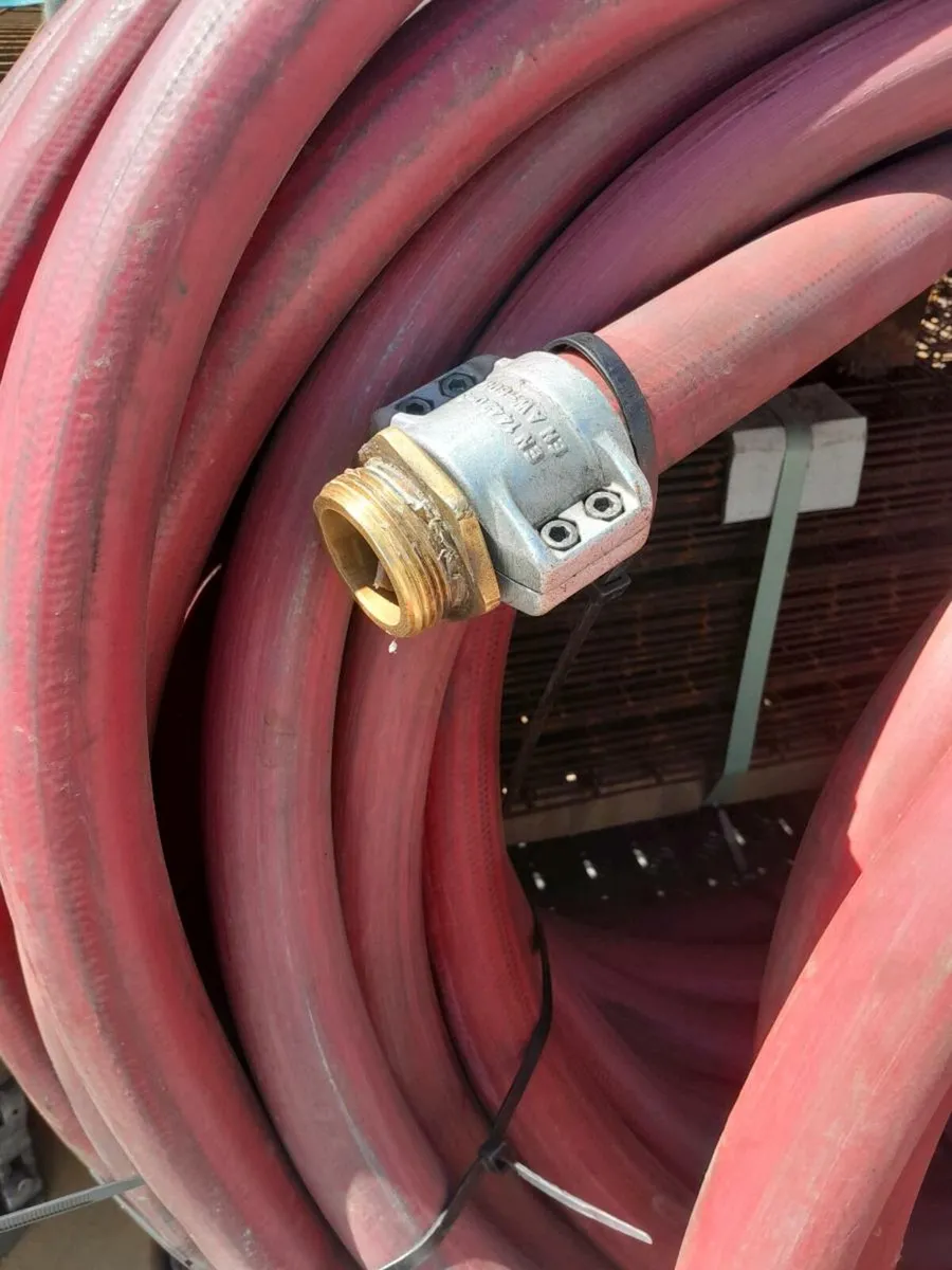 Heavy duty rolls of hose - Image 3