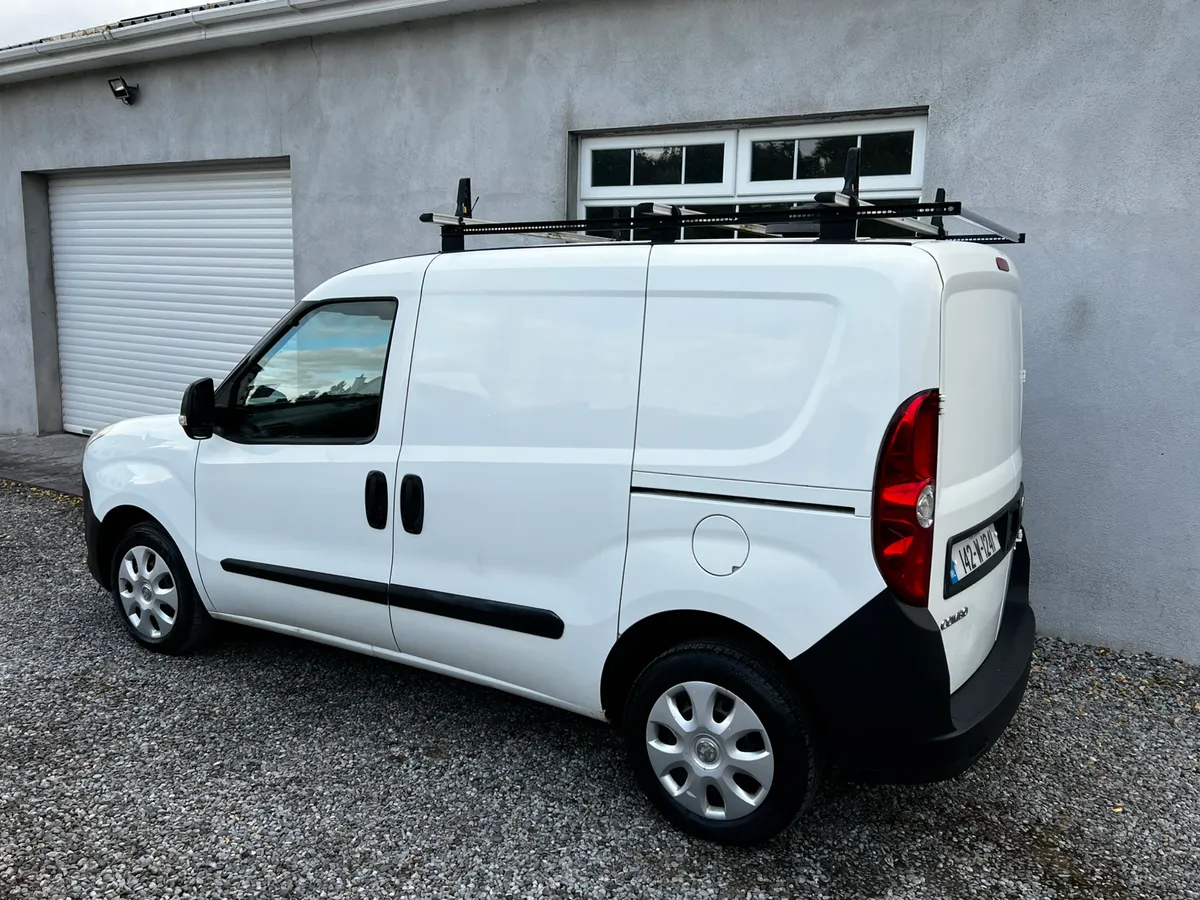 2014 Opel Combo 1.3L CDTi - New Test - Image 4