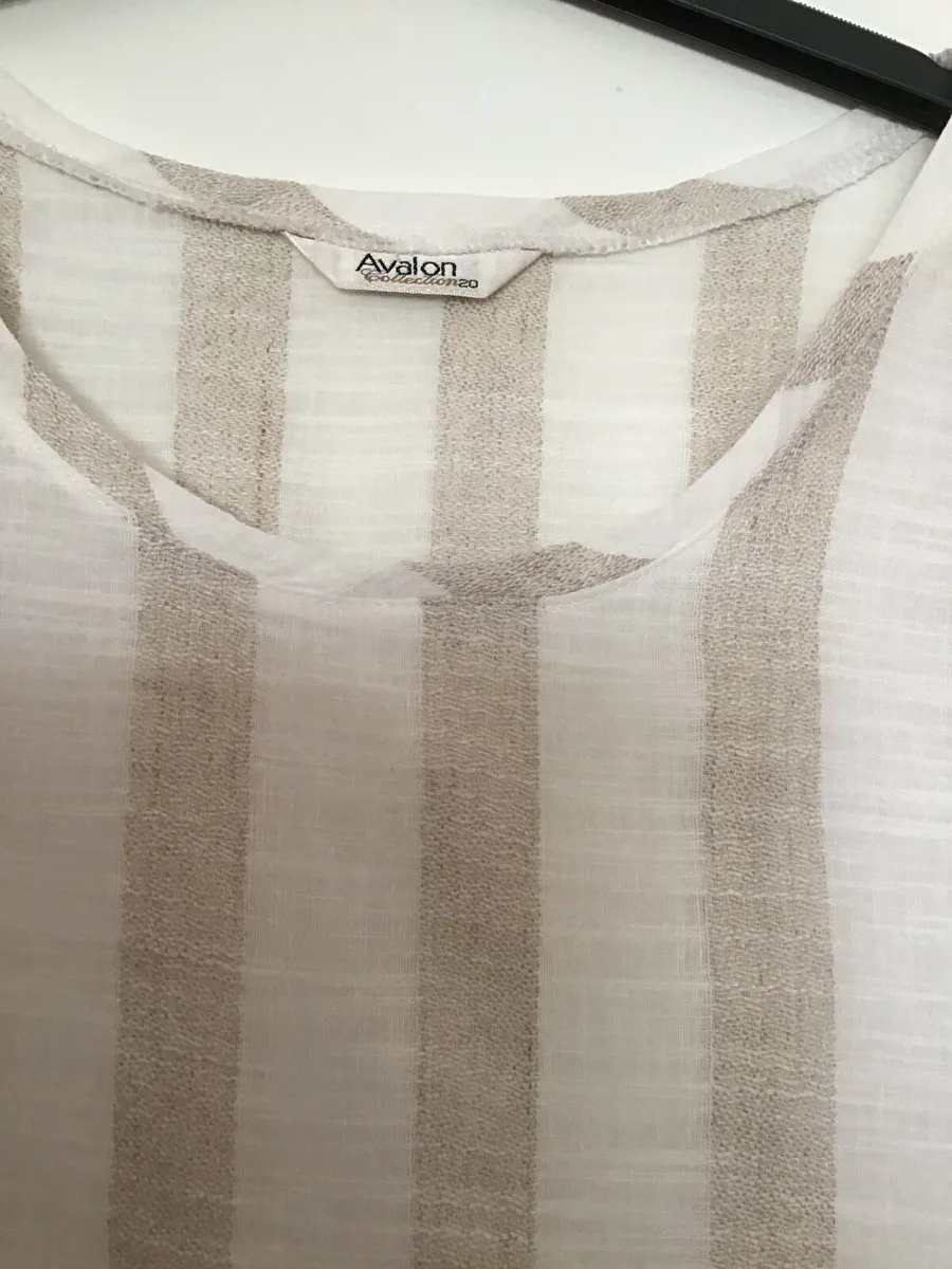 Two piece Linen top and jacket. - Image 3
