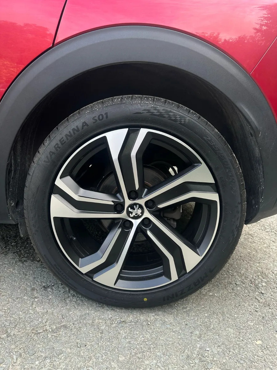Peugeot 3008 Allure 1.2 AUTOMATIC 2018 - Image 4