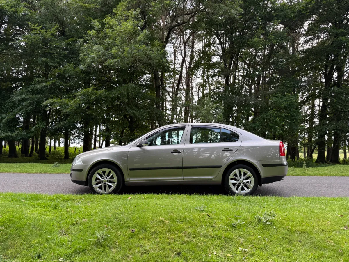 Skoda Octavia 2008 TDI DSG Auto - Image 4