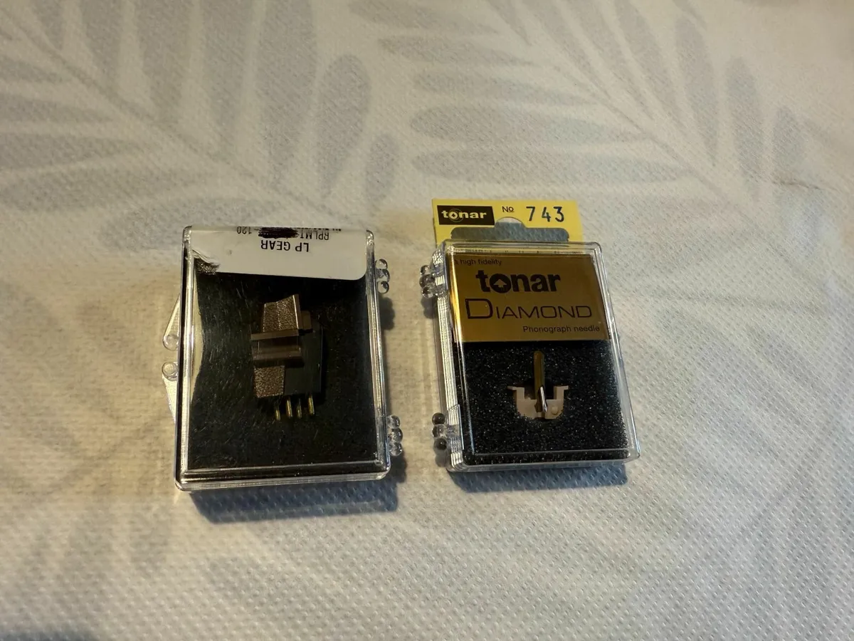 SHURE  M-70EJ  (Brown body) - Image 1