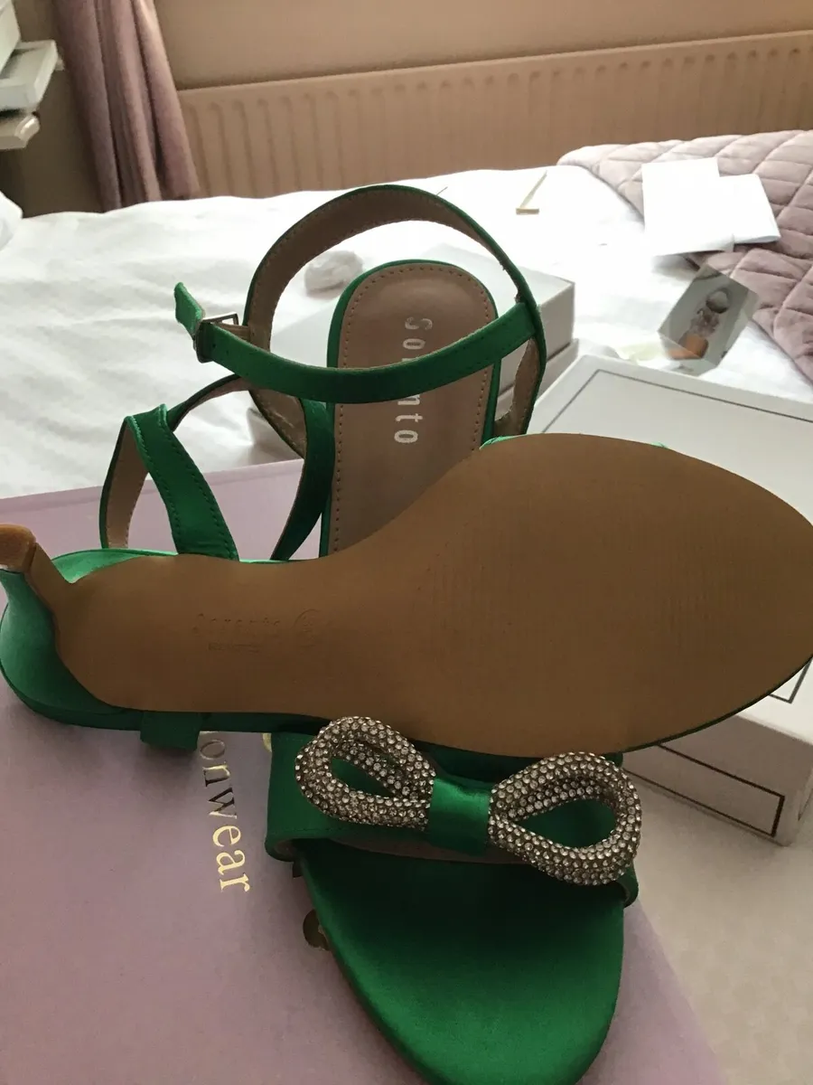 New shoes - Image 3