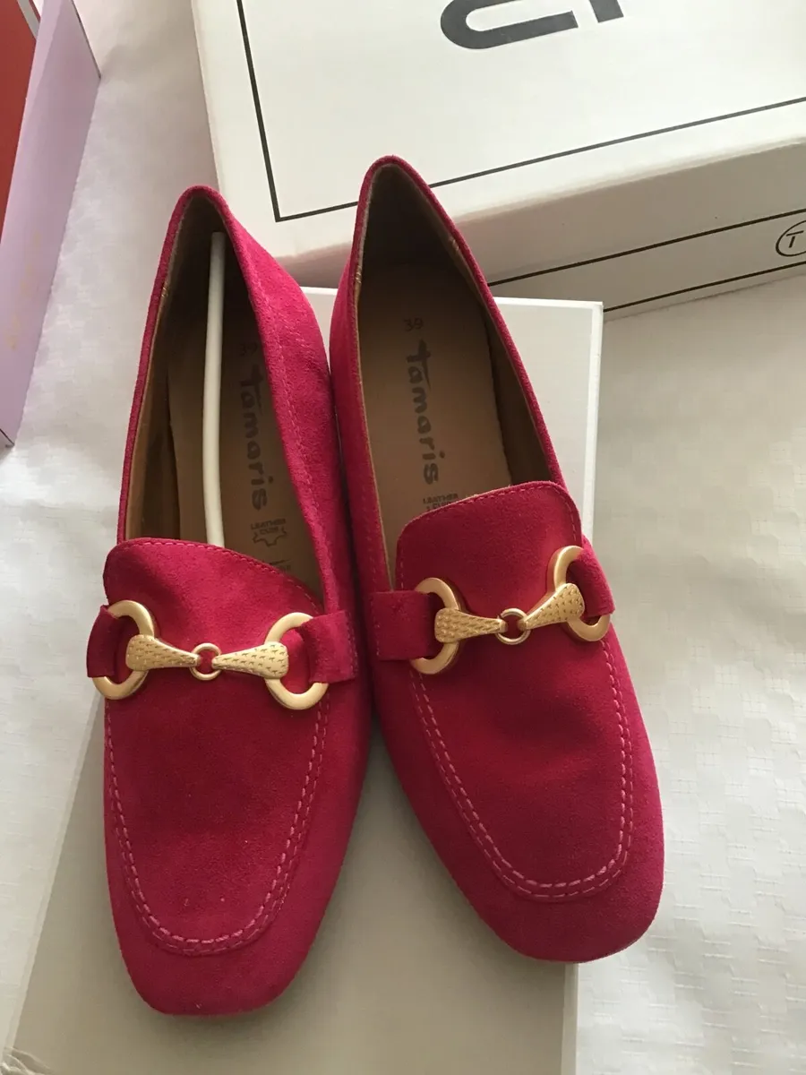 New shoes - Image 1