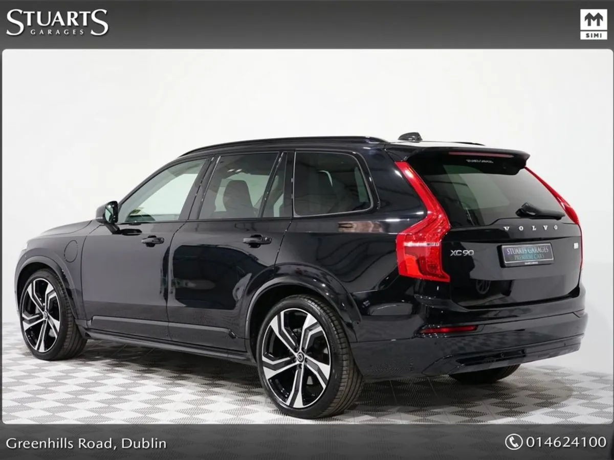 Volvo XC90 Ultimate Dark  Onyx Black With Blonde - Image 2