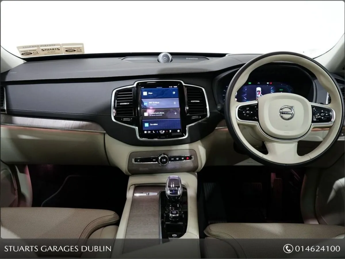 Volvo XC90 Ultimate Dark  Onyx Black With Blonde - Image 4