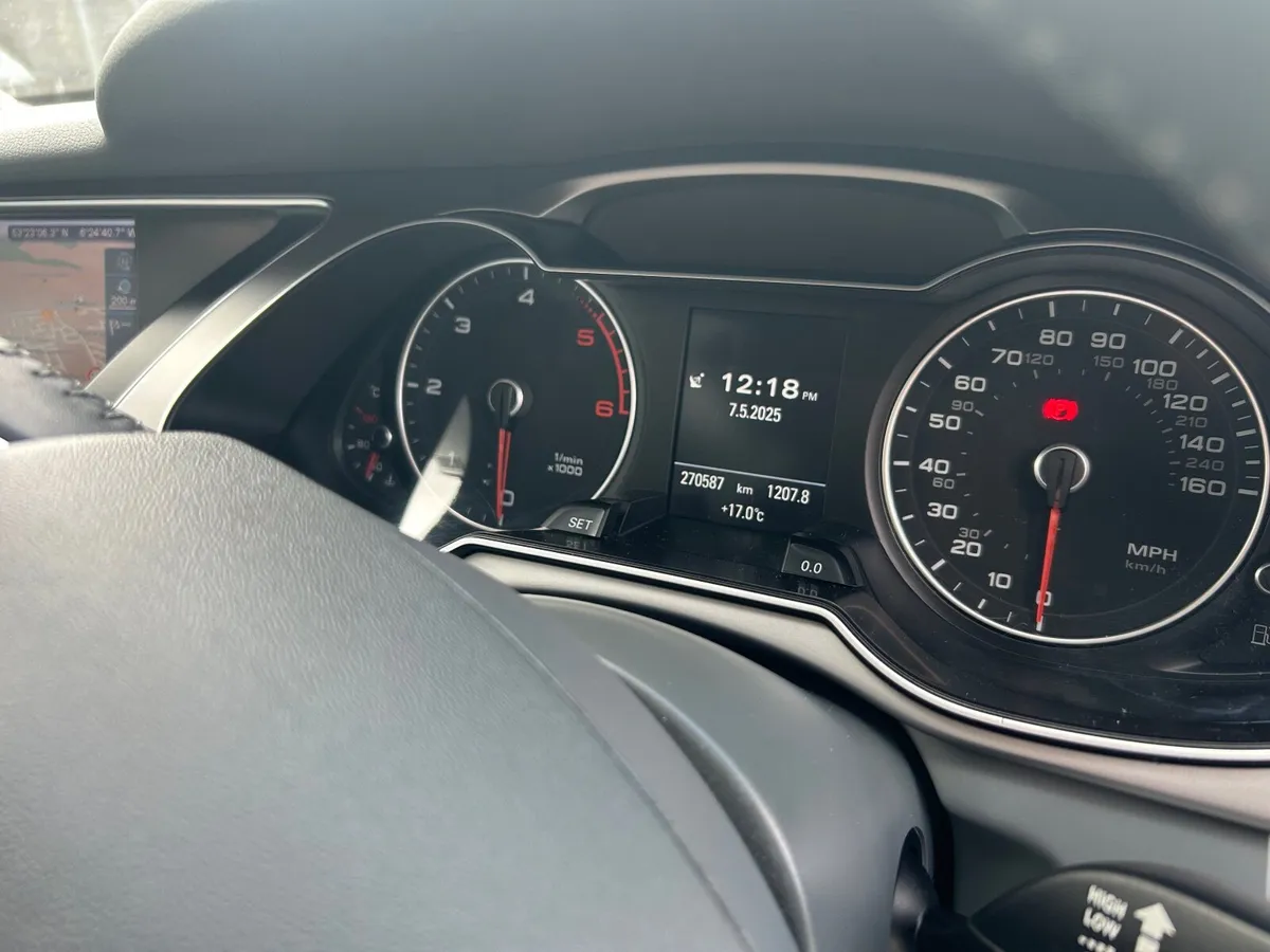 Audi A4 2014 Estate - Image 2