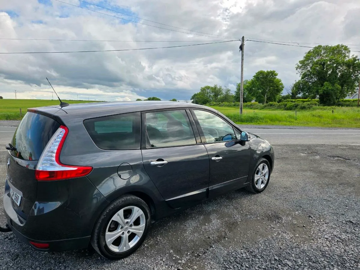 Renault Grand Scenic Tom Tom 7 seater Taxed/tested - Image 4