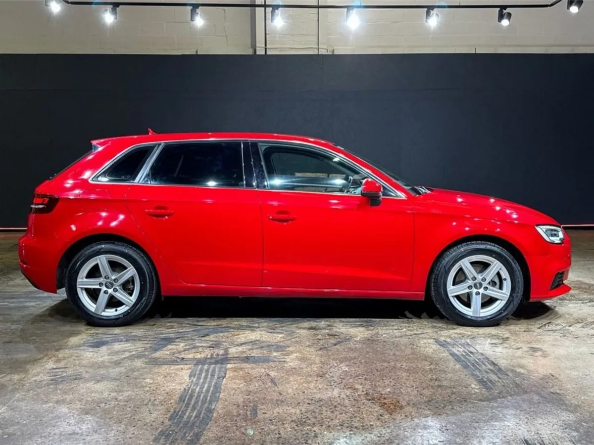Audi A3 1.4 Tfsi Automatic - Reverse Camera - Image 2