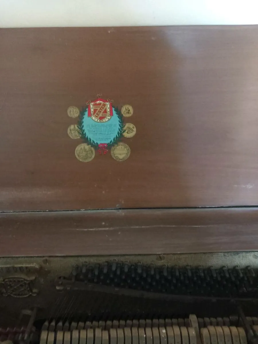 Piano - Image 2
