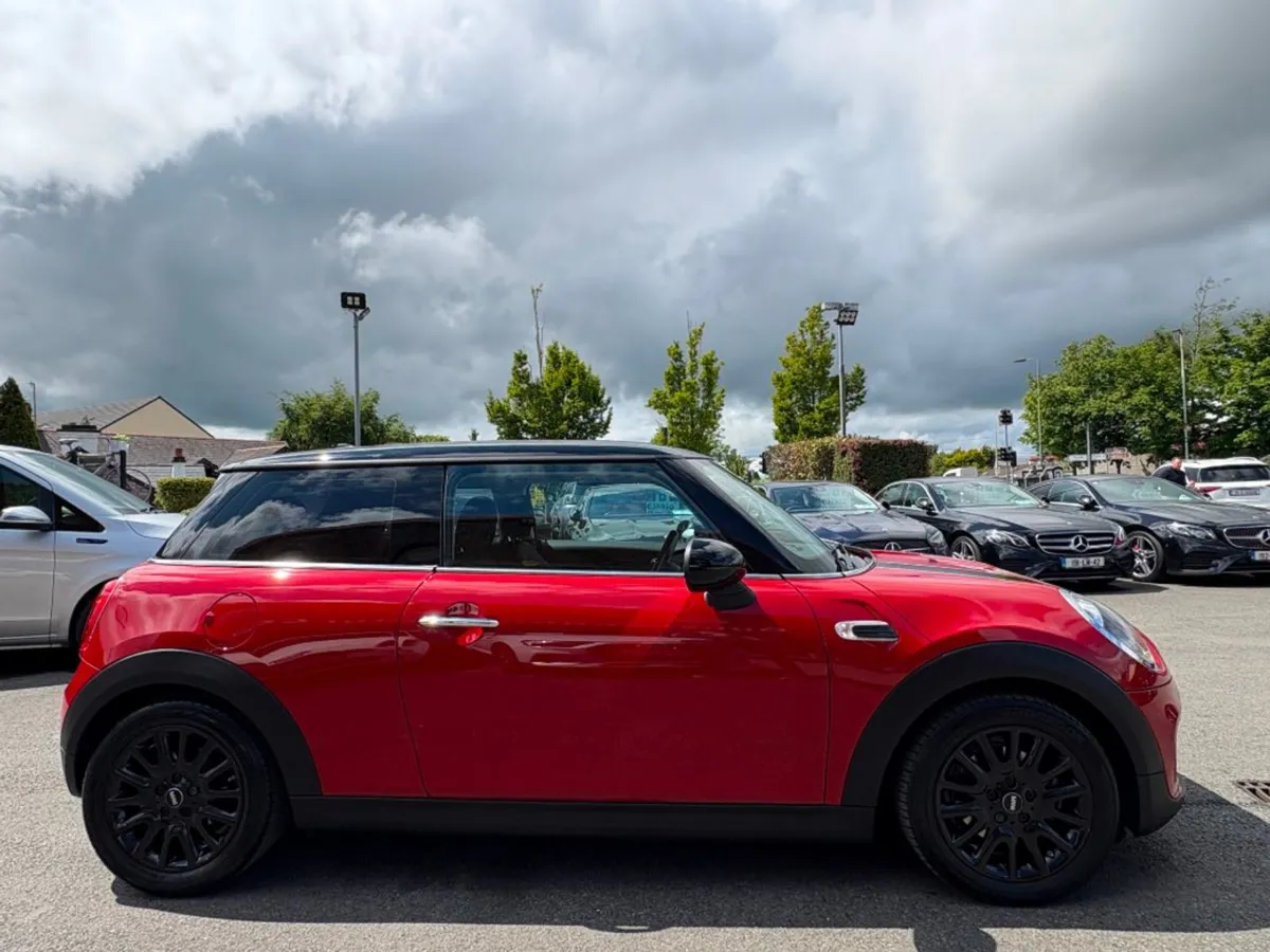 MINI HATCH Cooper 1.5 Petrol  low Kils - Image 4