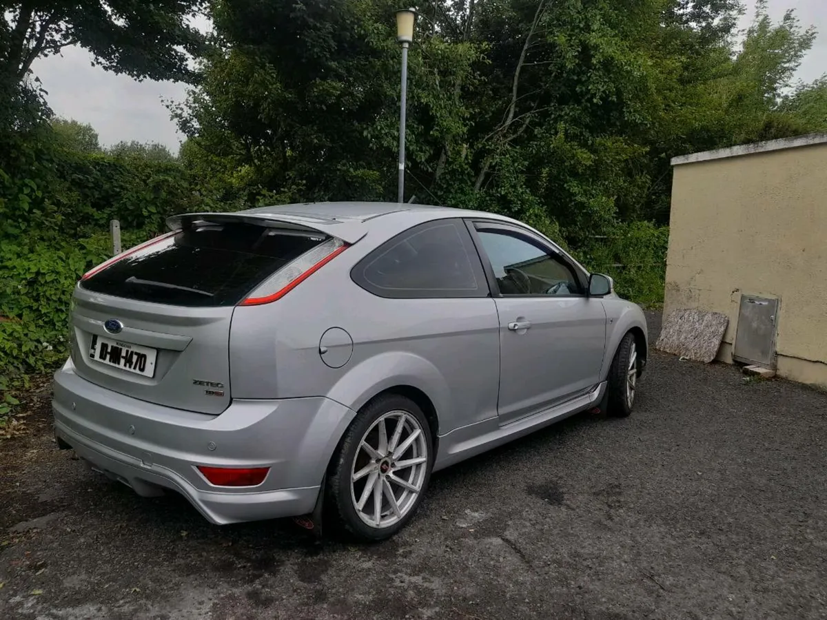2010 Ford Focus Zetec S 3 Door 1.6TDCI - Image 2