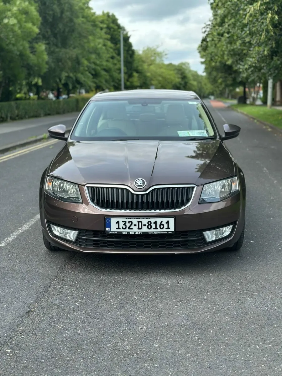 Skoda Octavia 2.0 diesel automatic - Image 2