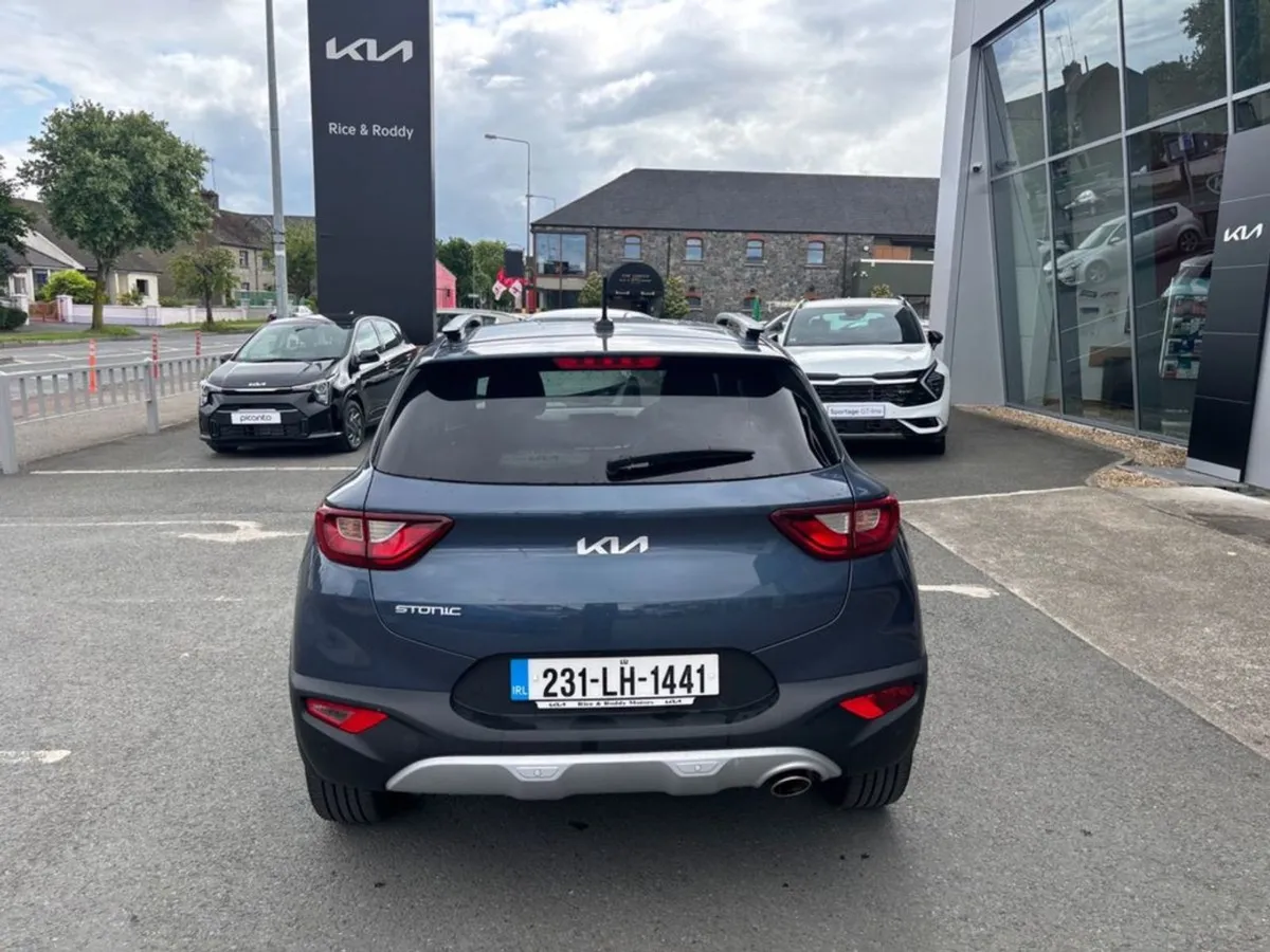 Kia Stonic 1.0 PET Automatic K3 5Dr (very Low Mil - Image 4