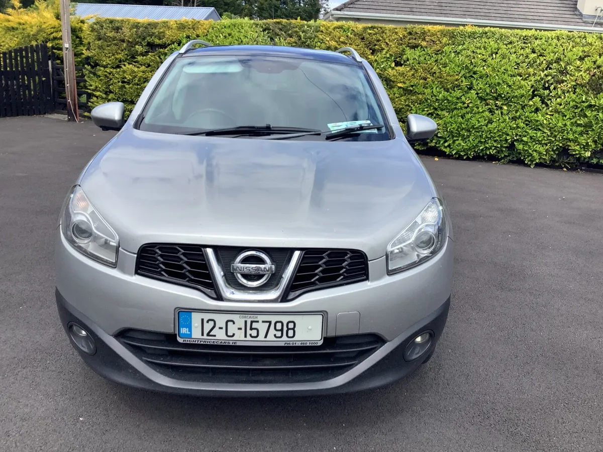 Car - Image 1