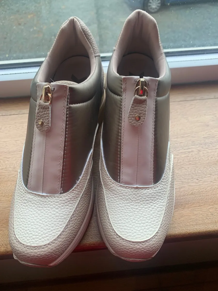 Shoes women - Image 1