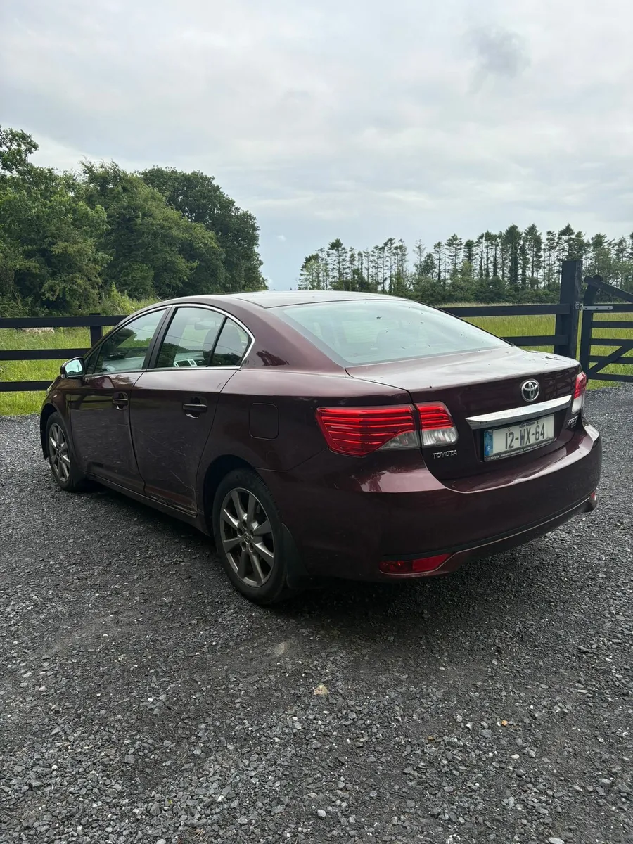 Toyota avensis - Image 3