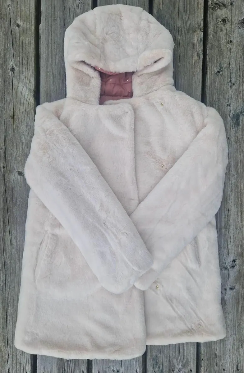 Girls coat - Image 2