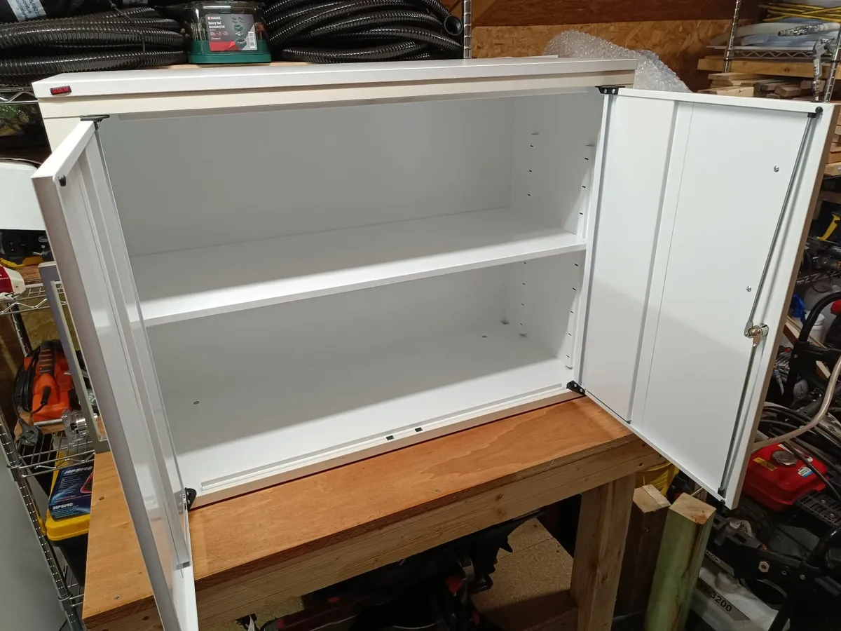 Cabinet - Image 2