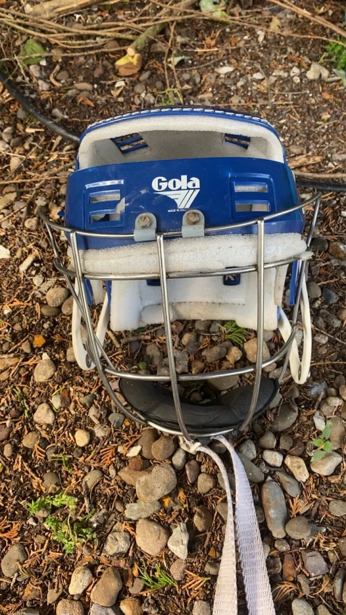 Gola hurling helmet - Image 2
