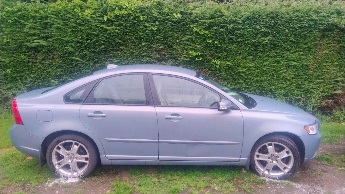 Volvo s40 new nct - Image 1