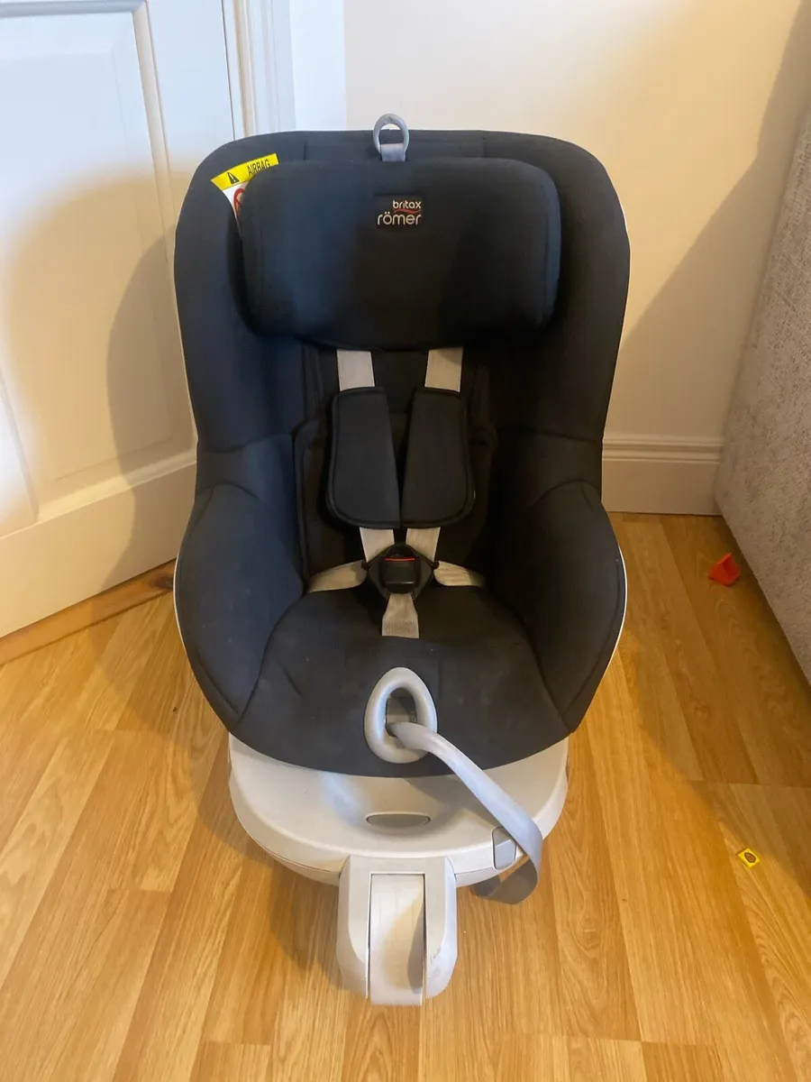 Britax Romer Car Seat - Image 1