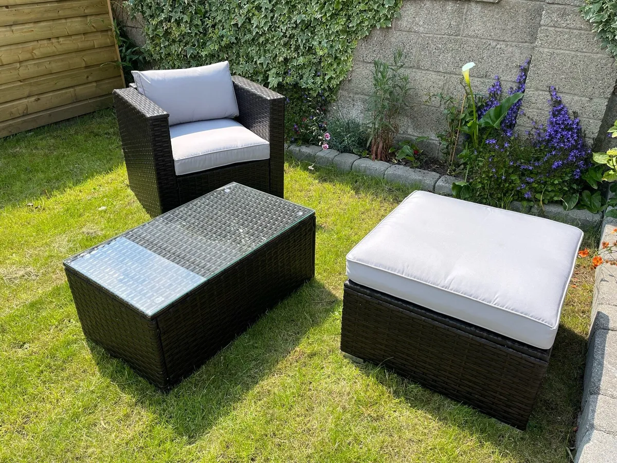 Garden furniture - Image 2