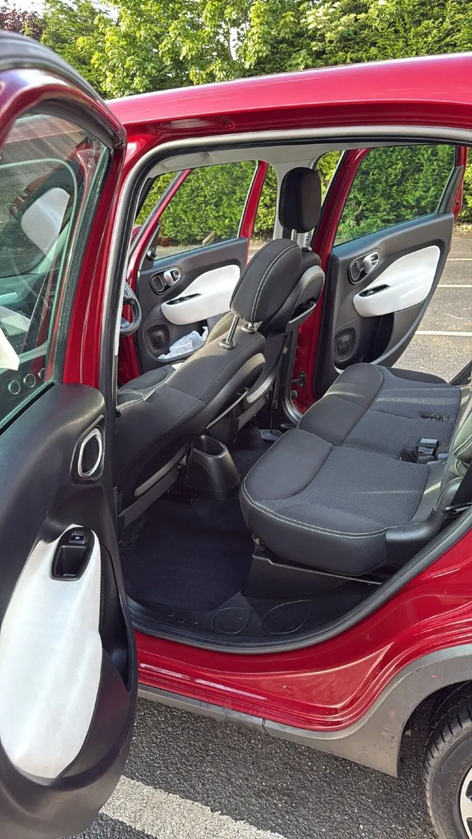 Fiat 500 L ..1.4 petrol - Image 4