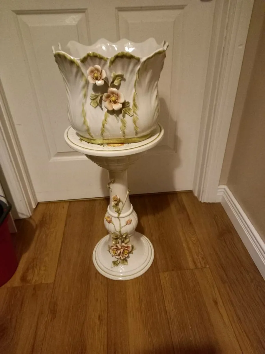 Ceramic Stand & Plant Pot - Image 1
