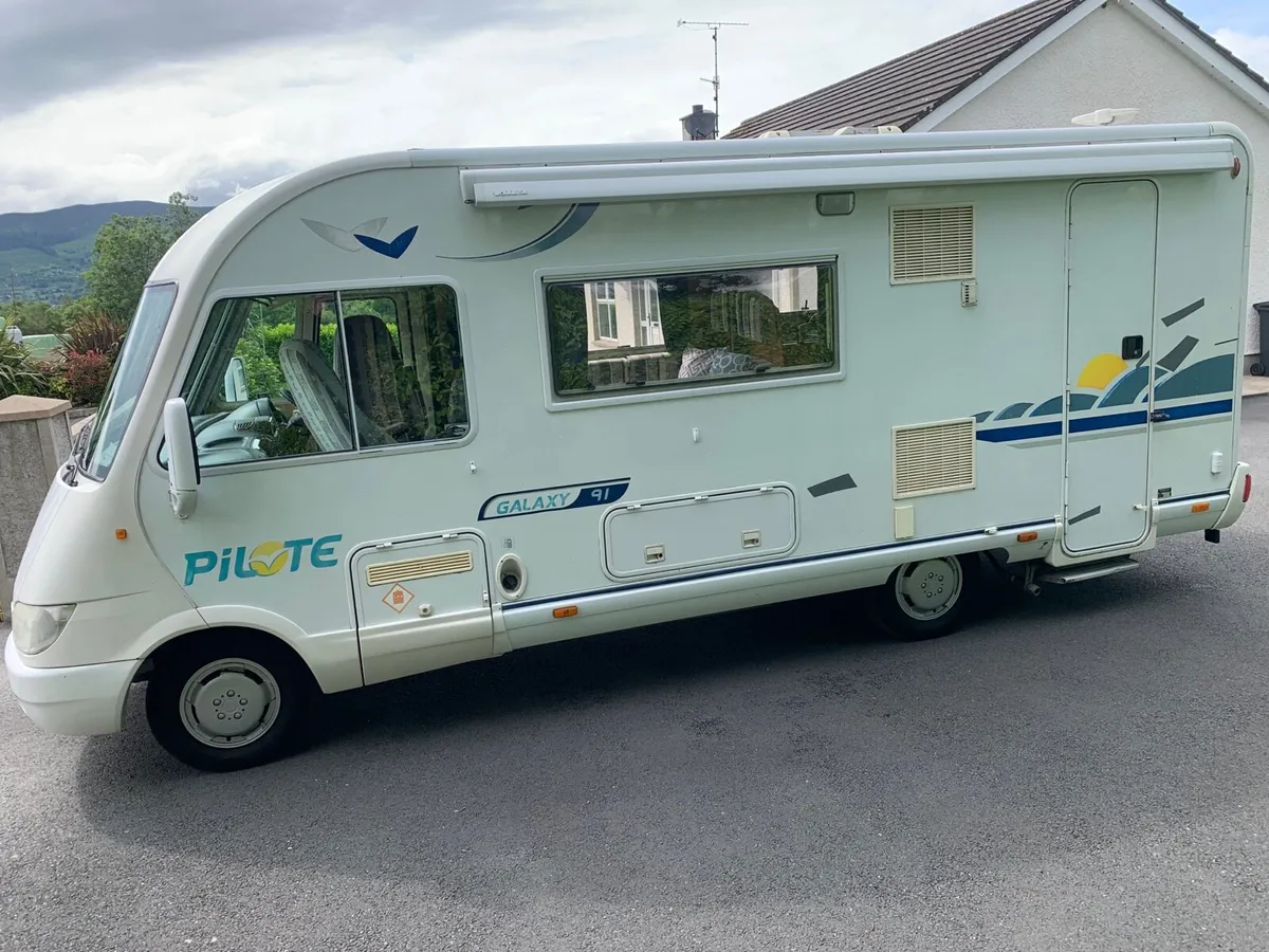 Motorhome - Image 4