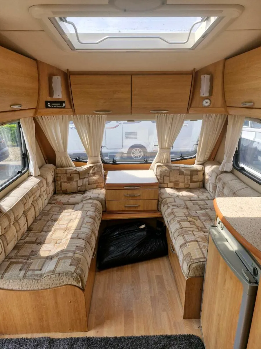 Ace jubilee fixed bed caravan - Image 3